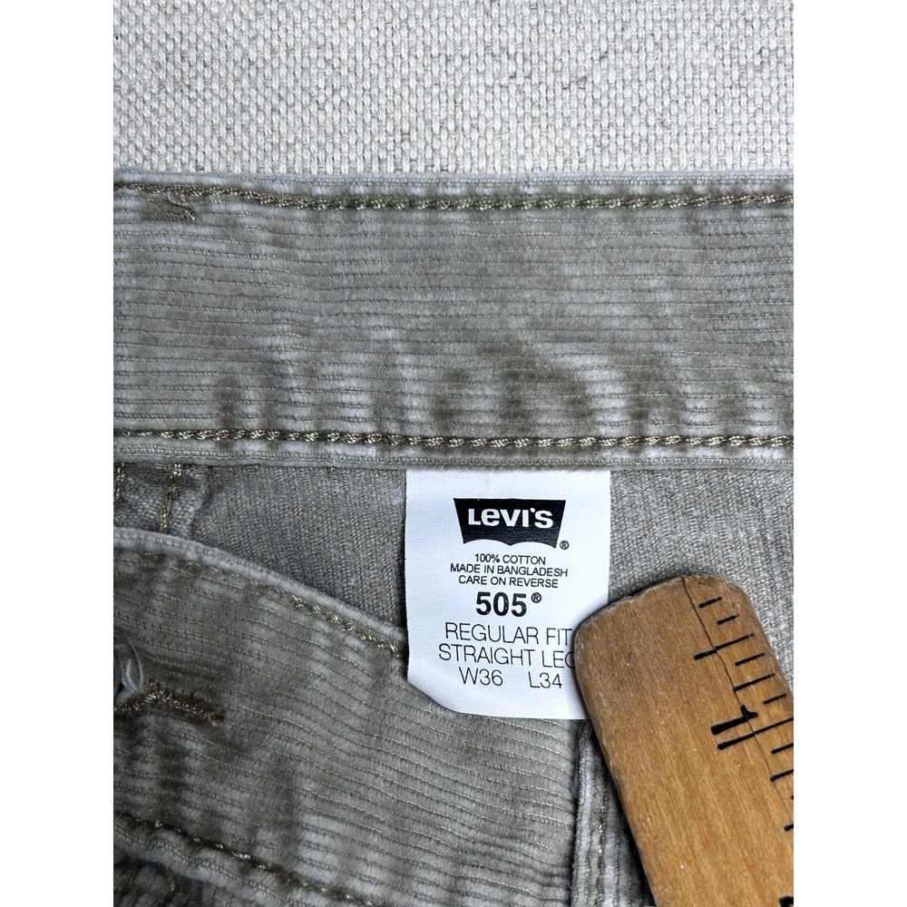 Vintage Levi's 505 Corduroy Pants Men's 36x34 Beige Regular Fit Straight Leg - Picture 2 of 12